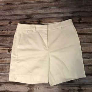 Dress shorts white from White House Black Market Size 8